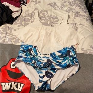 High waisted 2 piece bathing suit